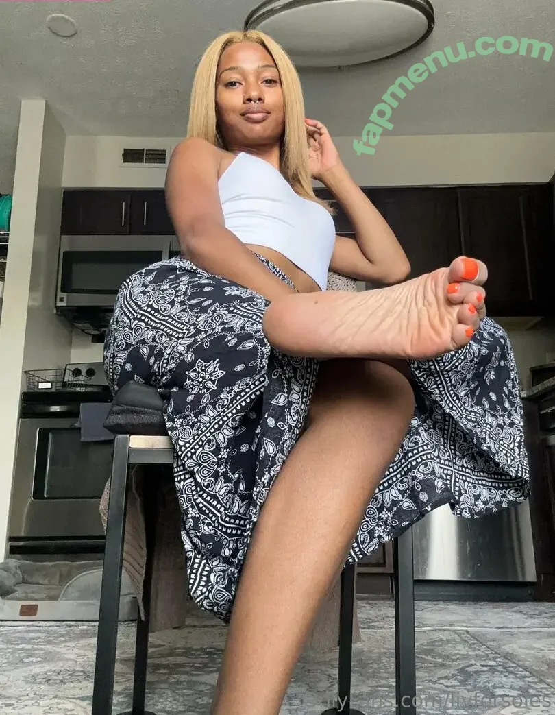livforsoles nude photo #0008 (livforsolesss)