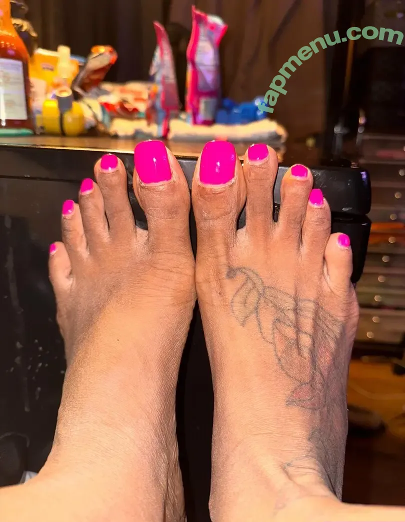 livforsoles nude photo #0010 (livforsolesss)