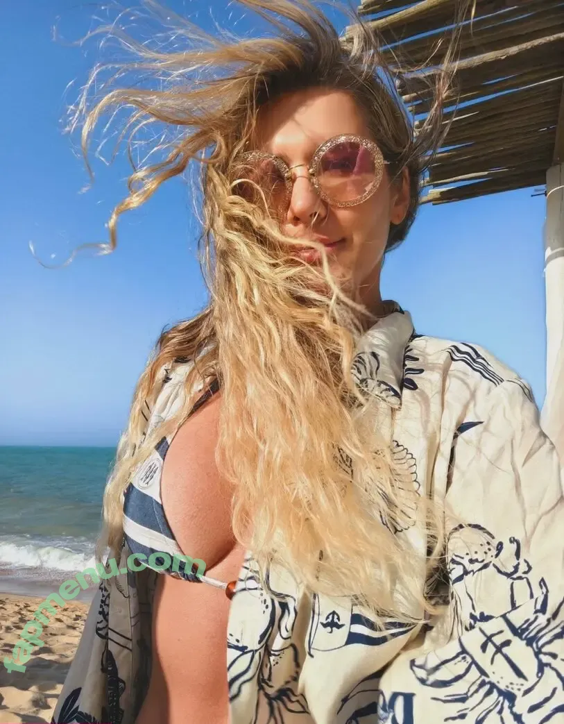 Lívia Andrade nude photo #0611 (Livia Andrade / liviaandradereal)