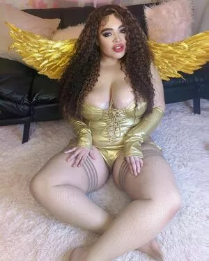 liviasavage / itslivsavage nude photo #0900