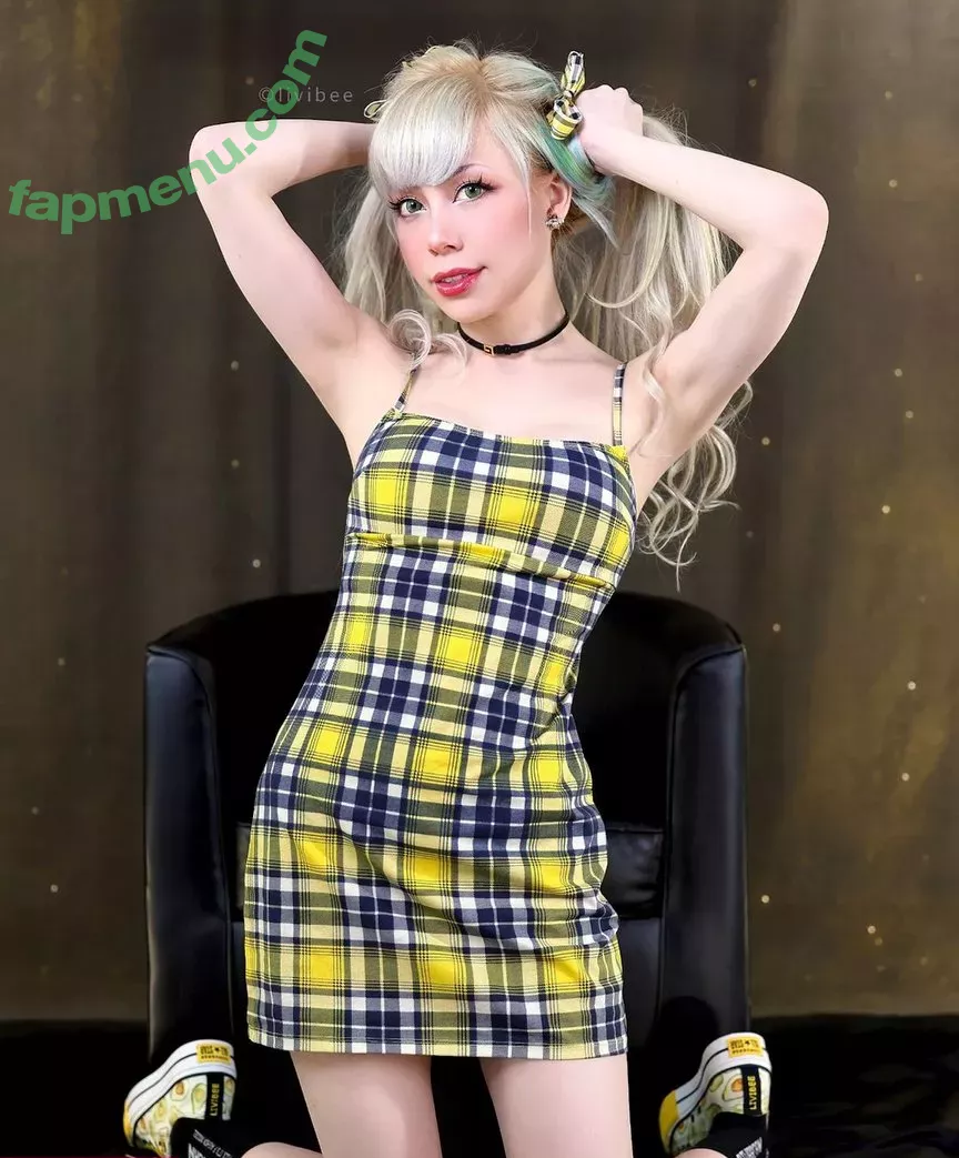 Livibee nude photo #0026 (Simp Chat / livibeeee)