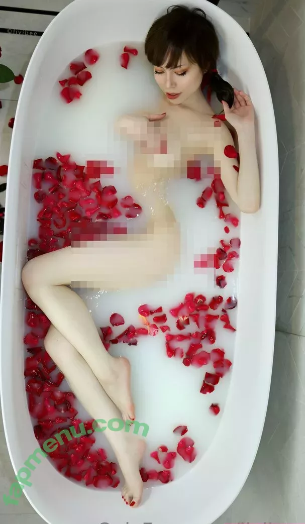 Livibee nude photo #0281 (Simp Chat / livibeeee)