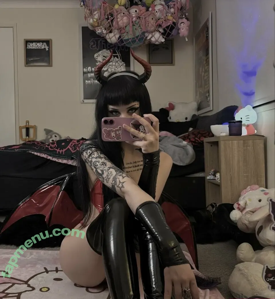 livindeadyaz nude photo #0101 (livindeadyaz)