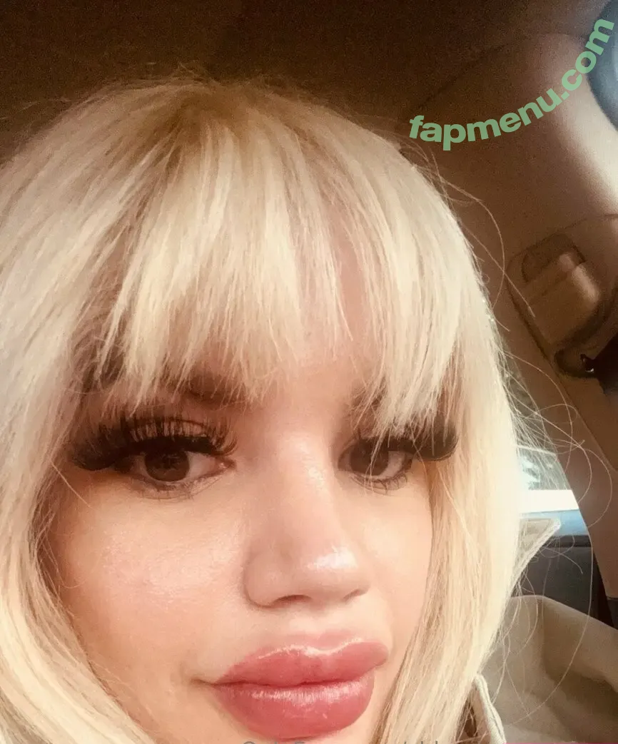 livingbimbodoll nude photo #0001 (livingbimbodoll)
