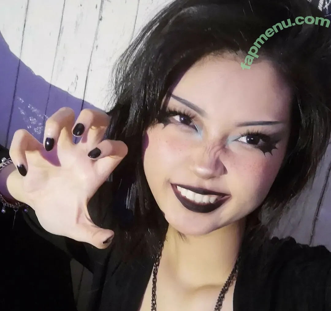 Livingdead_kev nude photo #0167 (kev / monstermama94)