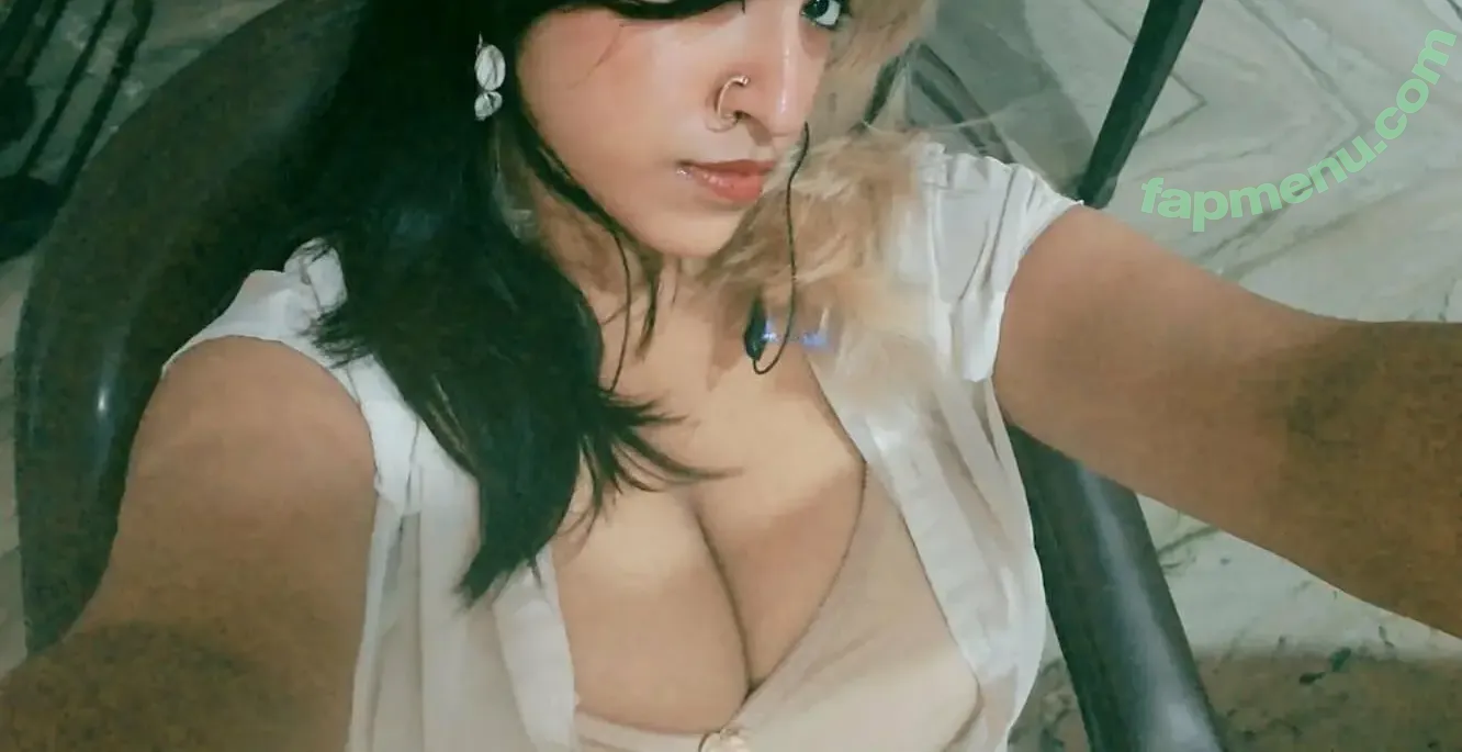 livingraves nude photo #0019 (iwant2kmsthatsall)
