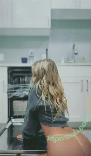  nude photo #0008