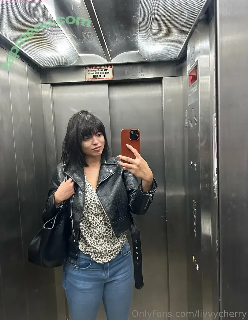 livvycherry nude photo #0036 (livvycherryx)