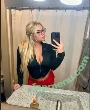 livvymack / livvmack / livvymackkk nude photo #0014