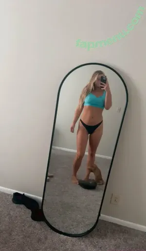 livvymack / livvmack / livvymackkk nude photo #0015