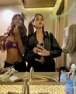 Liya Joelle / liyajoelle nude photo #0156