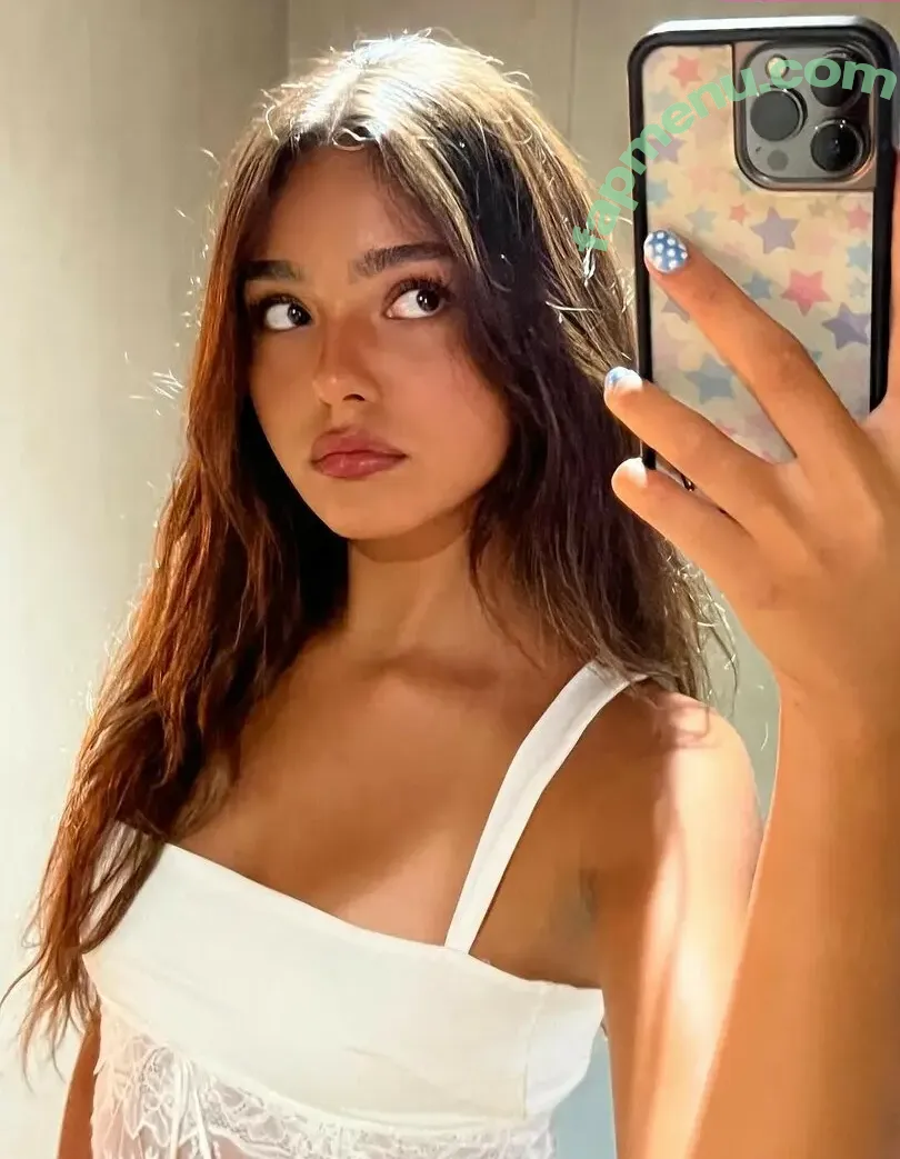 Liya Joelle nude photo #0147 (liyajoelle)