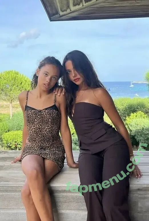 Liya Joelle nude photo #0209 (liyajoelle)