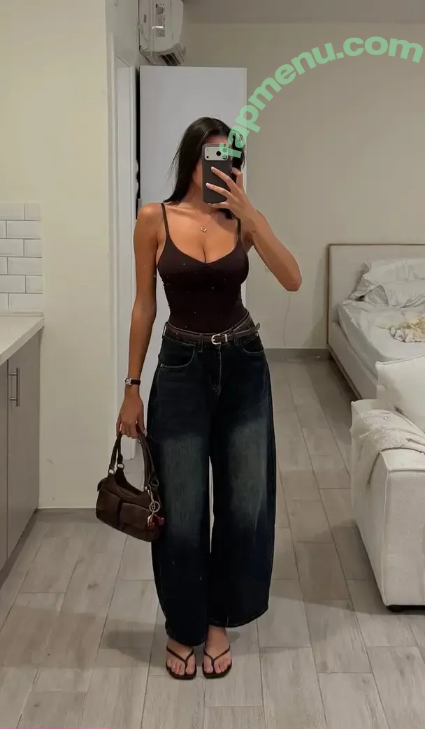 liyamizrahii nude photo #0111 (liyamizrahii)