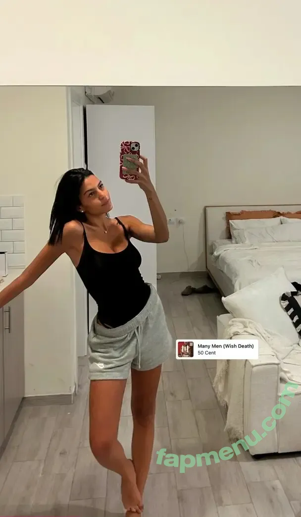 liyamizrahii nude photo #0118 (liyamizrahii)