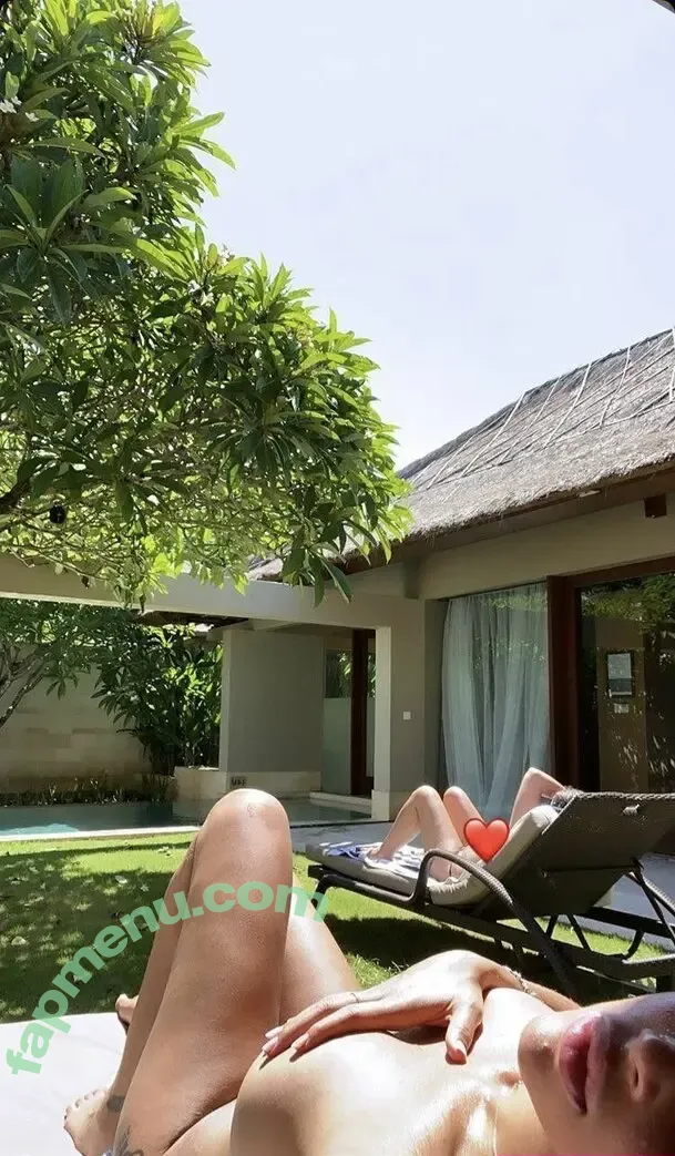 Liz Cambage nude photo #0059 (ecambage / liz_cambage)
