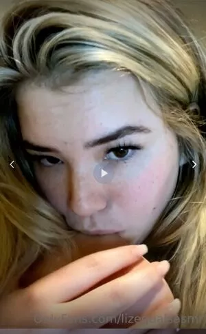 Liz Equals ASMR / lizequalsasmr nude photo #0014