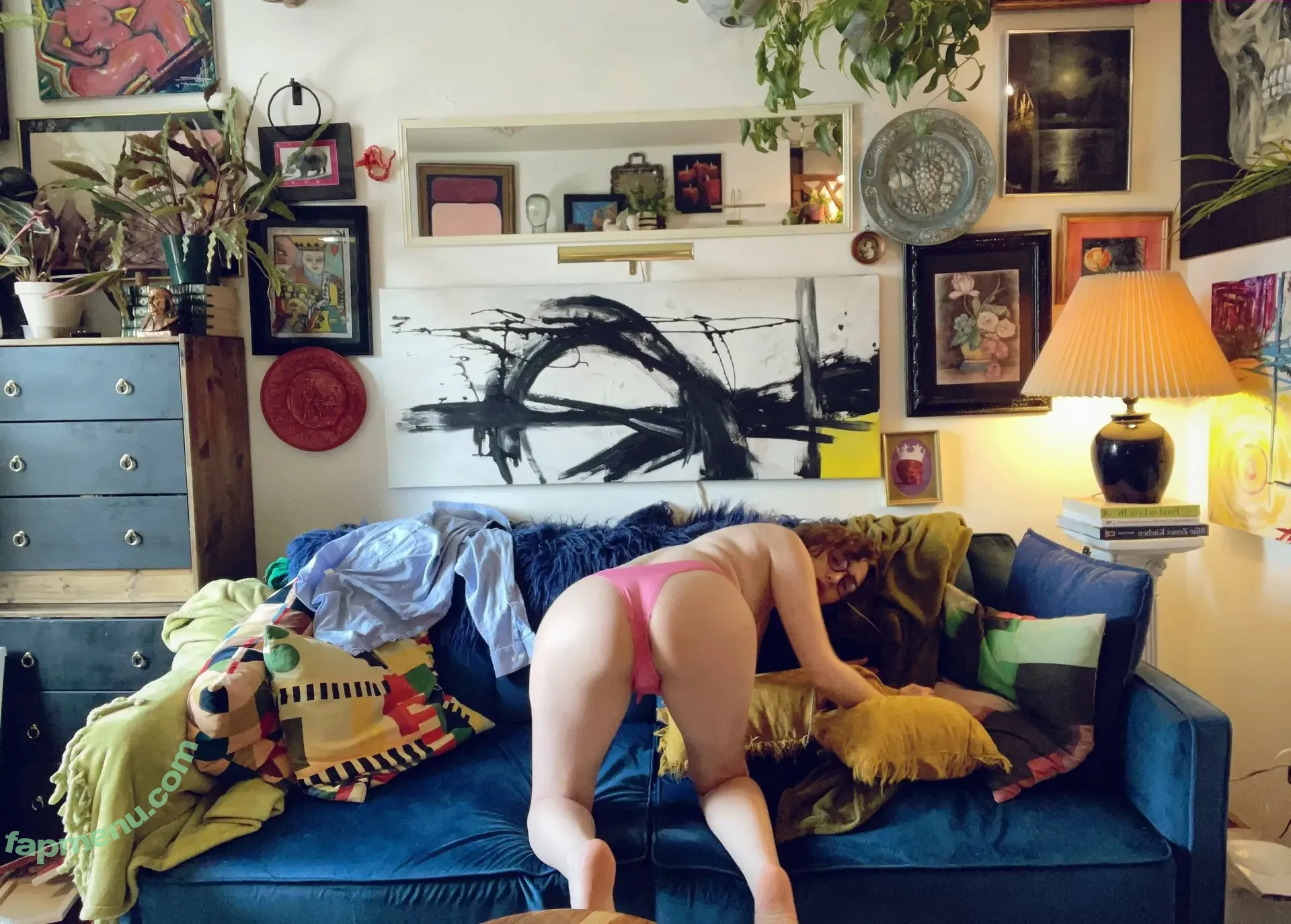 Liz Harvey nude photo #0052 (_lizharvey / lisaharvey / trashgag)