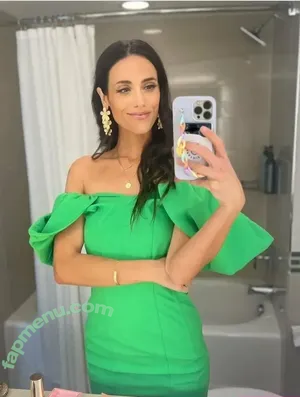 Liz Plank / feministabulous nude photo #0028