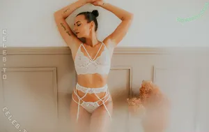 Liz Snowfoot / liz_snowfoot nude photo #0018