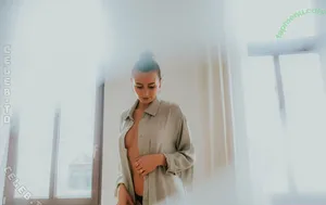 Liz Snowfoot / liz_snowfoot nude photo #0028