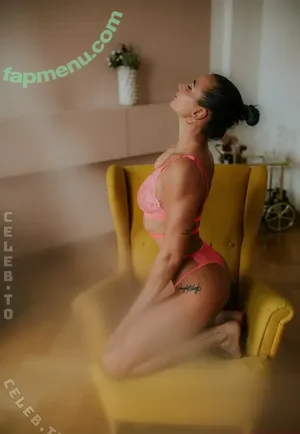 Liz Snowfoot / liz_snowfoot nude photo #0045