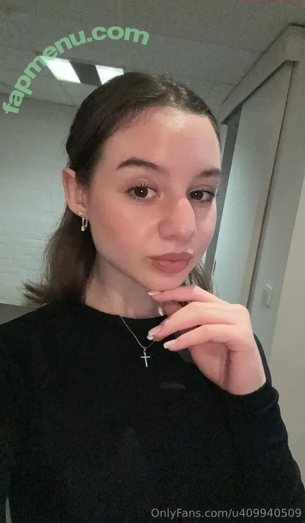 liza_18y.o nude photo #0001 (liza_18543)