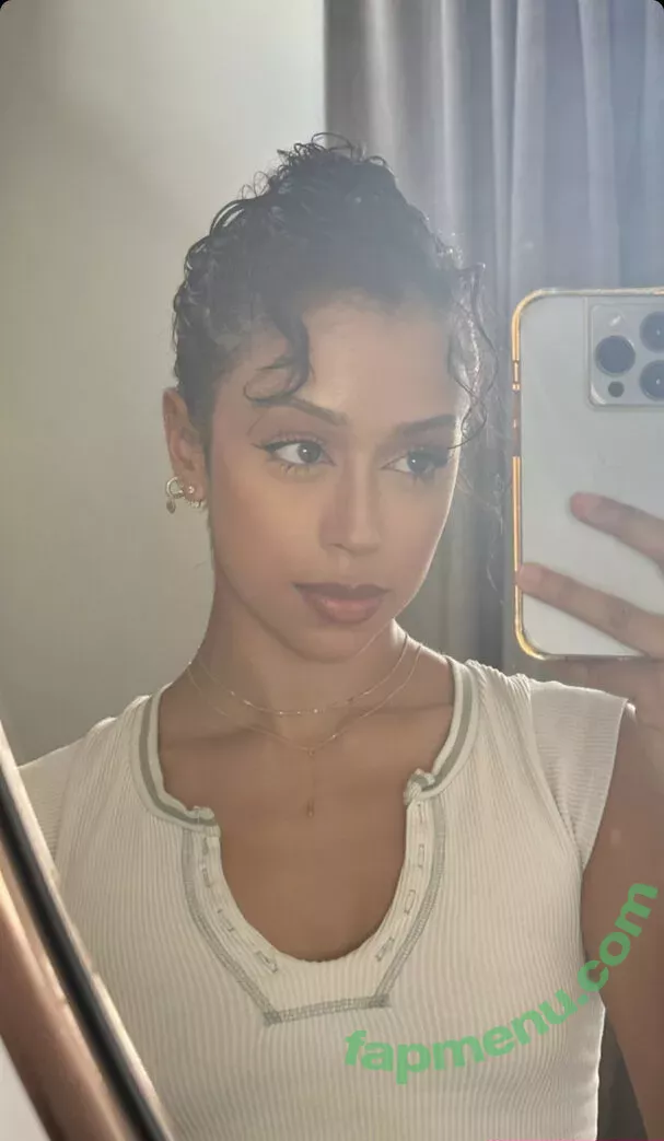 Liza Koshy nude photo #0097 (lizakoshy)