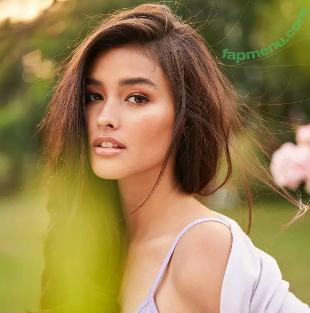 Liza Soberano nude photo #0036 (lizasoberano)