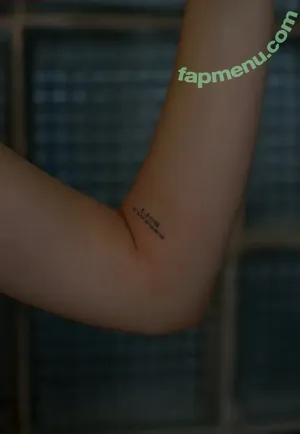 Liza Voroncova / LisaVoroncova / li.voroncova nude photo #0181