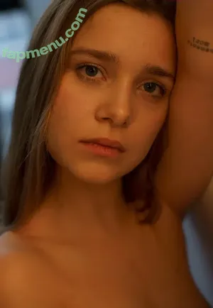 Liza Voroncova / LisaVoroncova / li.voroncova nude photo #0204