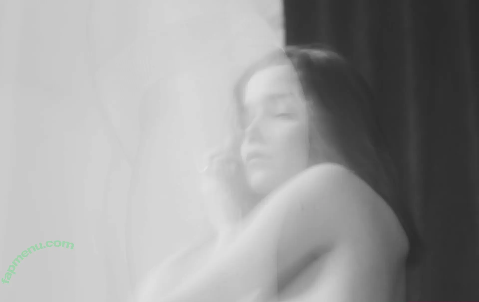 Liza Voroncova nude photo #0030 (LisaVoroncova / li.voroncova)