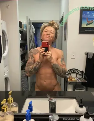 lizanne1995 / lizlovelift_ nude photo #0084