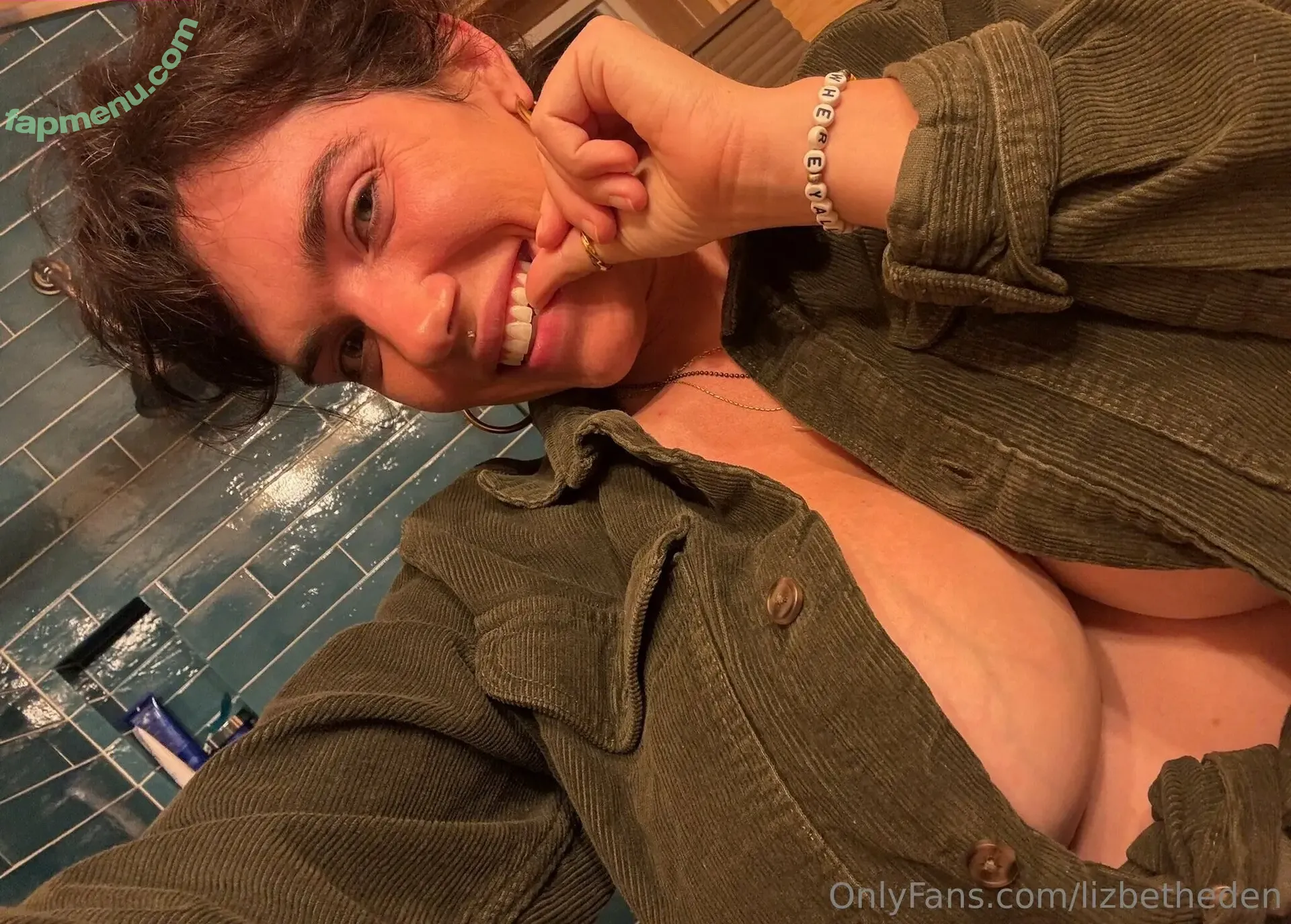 Lizbeth Eden nude photo #0435 (LizbethEden)