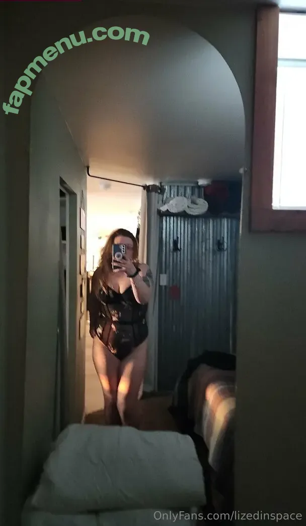 lizedinspace nude photo #0009 (lizedinspace)