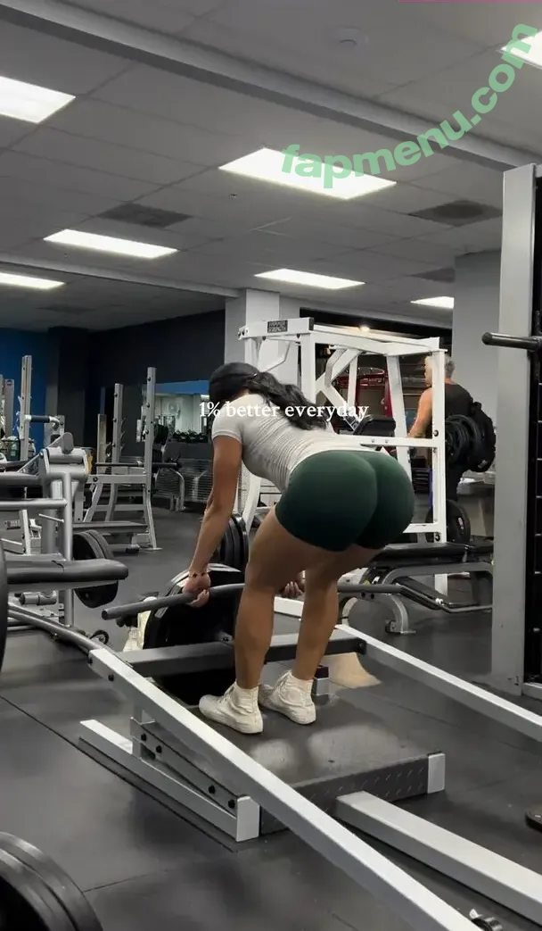 Lizelle Pear nude photo #0020 (lizelle.pear / lizellepear)