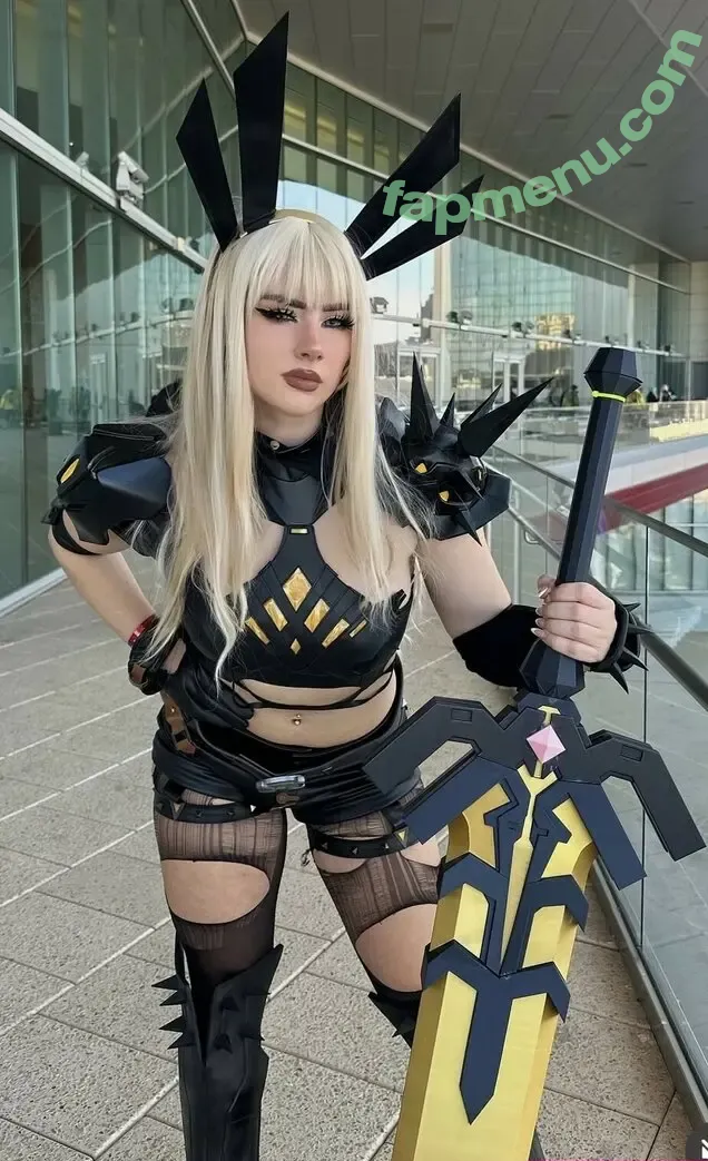 lizgrimess nude photo #0017 (Liz Grimes / lizismid)