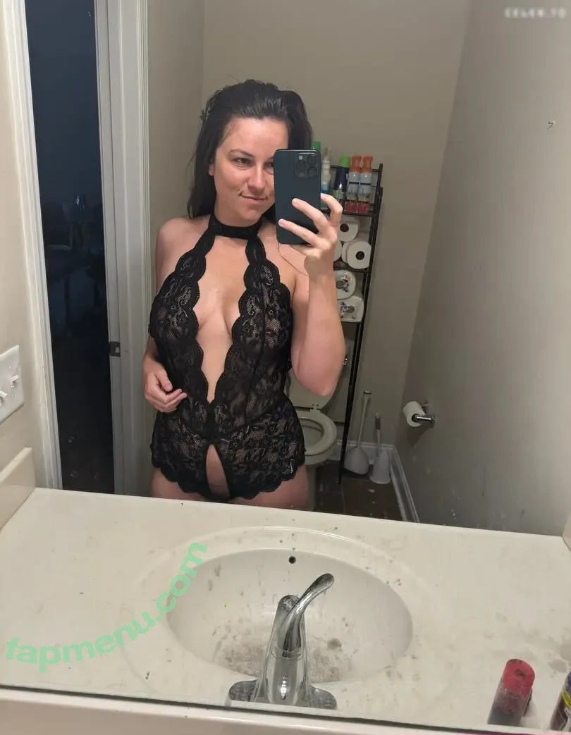 LizMaree Hawkins nude photo #0004 (LizMaree Hawkins)