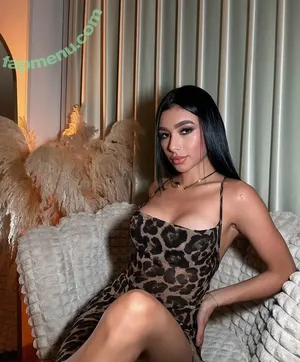  nude photo #0003