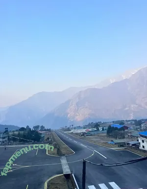 liztravels / liz travels nude photo #0039