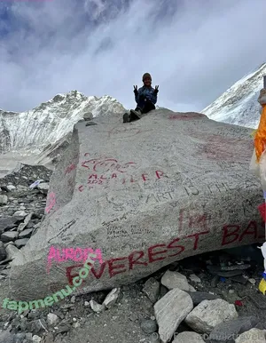 liztravels / liz travels nude photo #0044