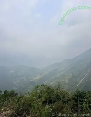 liztravels / liz travels nude photo #0065