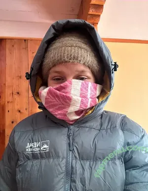 liztravels / liz travels nude photo #0076