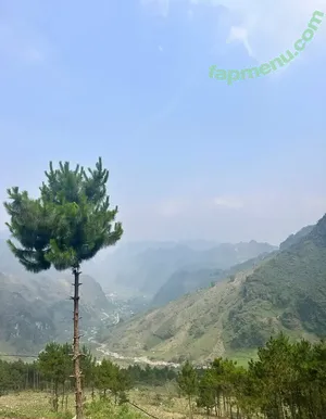 liztravels / liz travels nude photo #0079