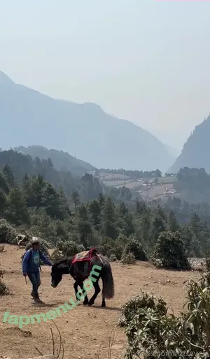 liztravels / liz travels nude photo #0102