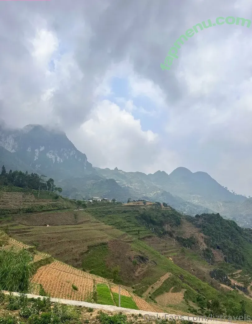 liztravels nude photo #0086 (liz travels)