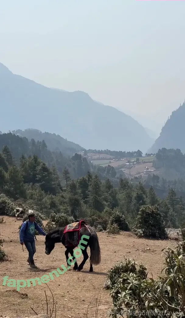 liztravels nude photo #0102 (liz travels)