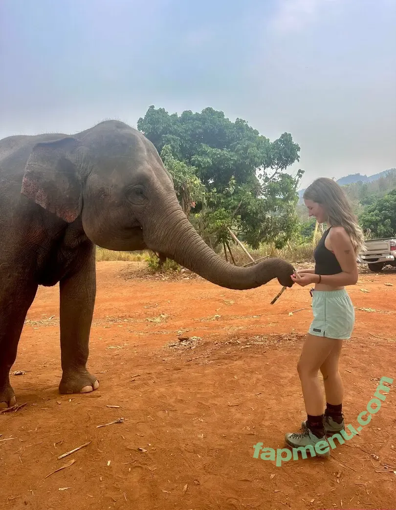 liztravels nude photo #0115 (liz travels)