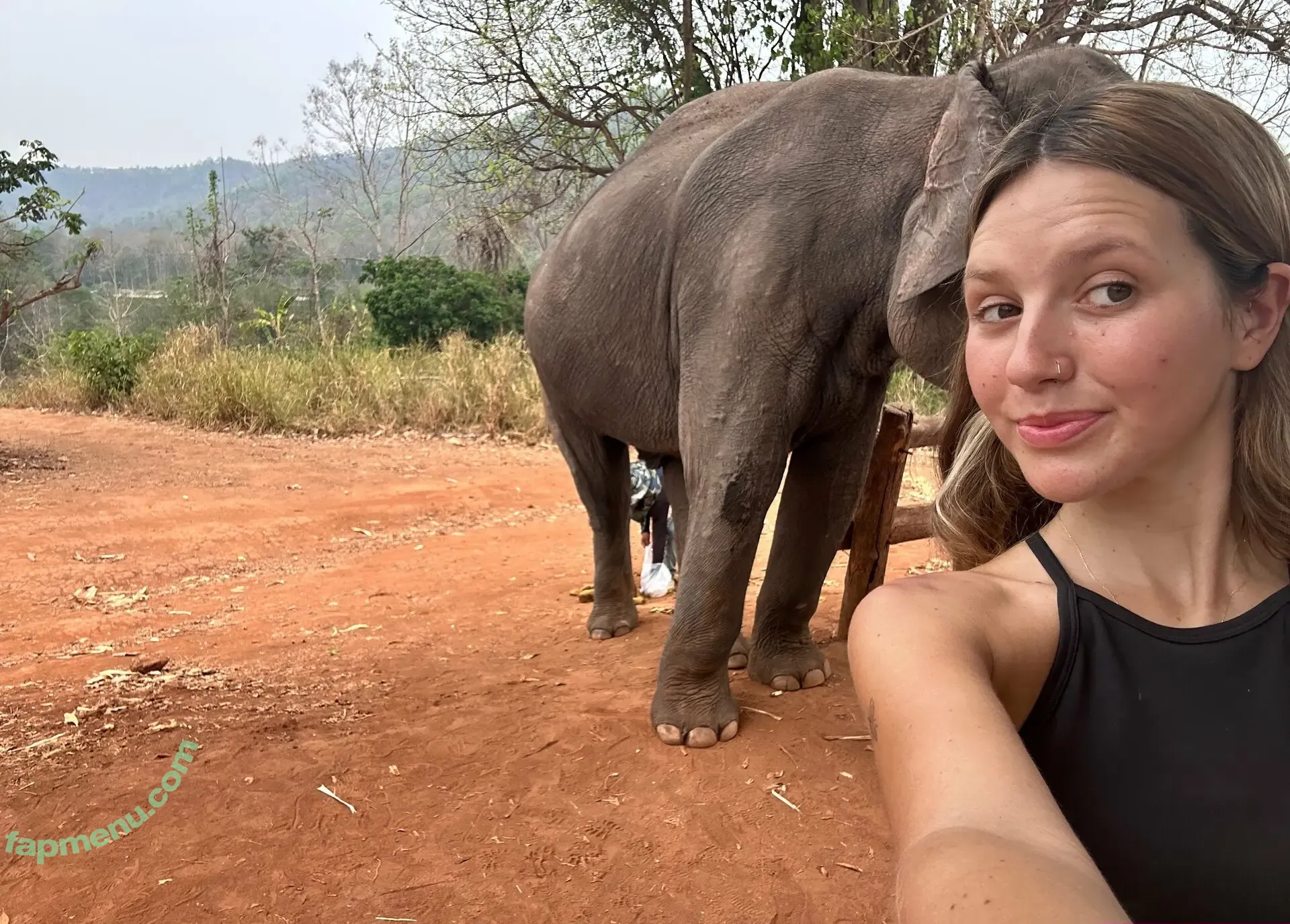 liztravels nude photo #0117 (liz travels)