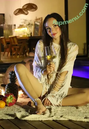 Lizy Youngy / lizz_youngy / lizzy_youngy nude photo #0064